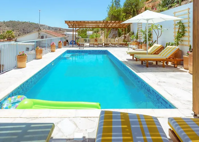 Apartmán Archondia House - With Pool *