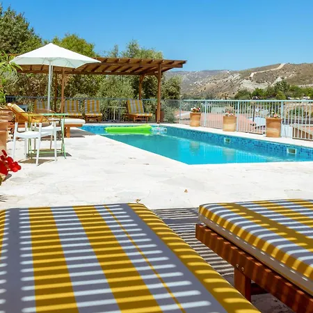 Archondia House - With Pool كالافاسوس