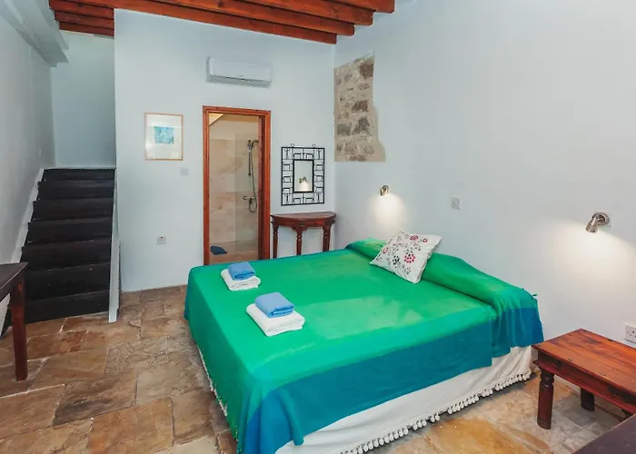 Archondia House - With Pool * Kalavasos