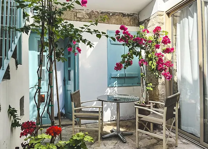 Archondia House - With Pool Apartment Kalavasos